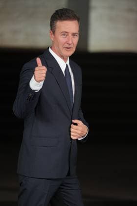Milan, Italy: Milan, Milan Women s Fashion Week Spring Summer 2026 - Women s Fashion, Spring Summer 2026 - Gucci fashion show - guests in the photo: Edward Norton Milan Italy  - ZUMAp169 20250923_zea_p169_467 Copyright: xRiccardoxGIordanox