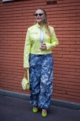 Street Style at Milan Fashion Week 2025 - Diesel in Milan, Italy on 23 September 2025. Street Style: A guest is seen outside of the Diesel fashion show during the Milan Fashion Week Womenswear Spring Summer 2026 in Milan, Italy on 23 September 2025., Credit:Stefano Costantino TTL Avalon Italy, Milan  Copyright: xStefanoxCostantinoxTTLx xAvalonx 1039630560