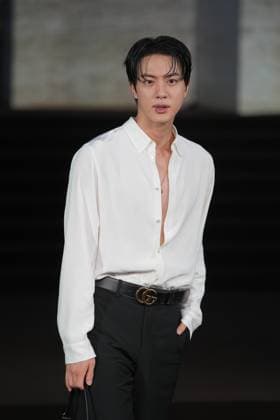 Milan, Milan Women s Fashion Week Spring Summer 2026 - Women s Fashion, Spring Summer 2026. - Gucci fashion show - guests in the photo: Jin  Copyright: xRiccardoxGIordanox xipa-agency.netx xRiccardoxGiordano IPAx IPA_Agency_IPA65608852
