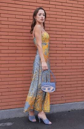 Milan, Milan Italy: Milan, Milan Women s Fashion Week Spring Summer 2026 - Women s Fashion, Spring Summer 2026 - Diesel fashion show - arrivals - In the photo: guest Milan  - ZUMAp169 20250923_zea_p169_834 Copyright: xLucaxPontix