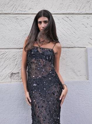 Milan, Milan Italy: Milan, Milan Women s Fashion Week Spring Summer 2026 - Women s Fashion, Spring Summer 2026 - Diesel fashion show - arrivals - In the photo: guest Milan  - ZUMAp169 20250923_zea_p169_852 Copyright: xLucaxPontix