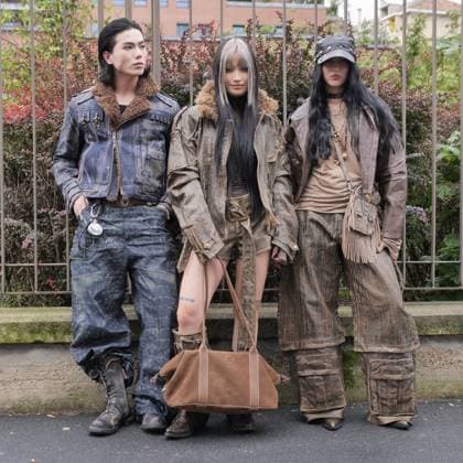 Milan, Milan Italy: Milan, Milan Women s Fashion Week Spring Summer 2026 - Women s Fashion, Spring Summer 2026 - Diesel fashion show - arrivals - In the photo: guest Milan  - ZUMAp169 20250923_zea_p169_787 Copyright: xLucaxPontix