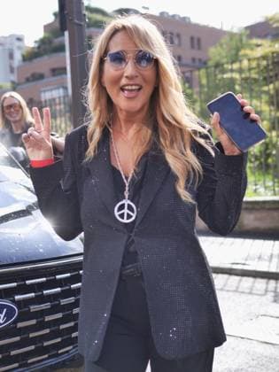 Milan, Milan Italy: Milan, Milan Women s Fashion Week Spring Summer 2026 - Women s Fashion, Spring Summer 2026 - Diesel fashion show - arrivals - In the photo: guest Milan  - ZUMAp169 20250923_zea_p169_903 Copyright: xLucaxPontix