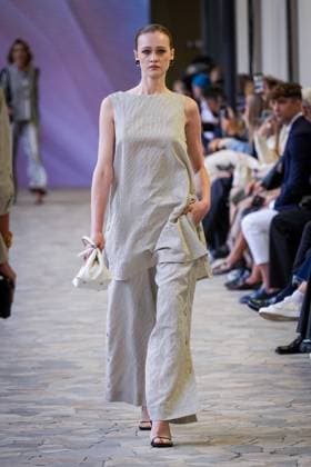 Martino Midali fashion show during the Milan Fashion Week - Womenswear S S 2026 in Milan, Italy on 23 September 2025. A model walks the runway at the Martino Midali fashion show during the Milan Fashion Week - Womenswear Spring Summer 2026 in Milan, Italy on 23 September 2025., Credit:Stefano Costantino TTL Avalon Italy, Milan  Copyright: xStefanoxCostantinoxTTLx xAvalonx 1039709684