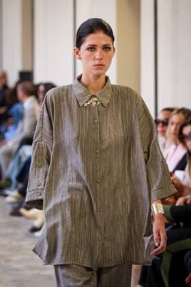 Martino Midali fashion show during the Milan Fashion Week - Womenswear S S 2026 in Milan, Italy on 23 September 2025. A model walks the runway at the Martino Midali fashion show during the Milan Fashion Week - Womenswear Spring Summer 2026 in Milan, Italy on 23 September 2025., Credit:Stefano Costantino TTL Avalon Italy, Milan  Copyright: xStefanoxCostantinoxTTLx xAvalonx 1039709798