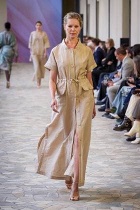 Martino Midali fashion show during the Milan Fashion Week - Womenswear S S 2026 in Milan, Italy on 23 September 2025. A model walks the runway at the Martino Midali fashion show during the Milan Fashion Week - Womenswear Spring Summer 2026 in Milan, Italy on 23 September 2025., Credit:Stefano Costantino TTL Avalon Italy, Milan  Copyright: xStefanoxCostantinoxTTLx xAvalonx 1039710063