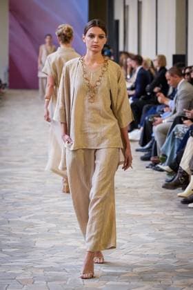 Martino Midali fashion show during the Milan Fashion Week - Womenswear S S 2026 in Milan, Italy on 23 September 2025. A model walks the runway at the Martino Midali fashion show during the Milan Fashion Week - Womenswear Spring Summer 2026 in Milan, Italy on 23 September 2025., Credit:Stefano Costantino TTL Avalon Italy, Milan  Copyright: xStefanoxCostantinoxTTLx xAvalonx 1039710078
