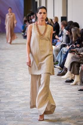 Martino Midali fashion show during the Milan Fashion Week - Womenswear S S 2026 in Milan, Italy on 23 September 2025. A model walks the runway at the Martino Midali fashion show during the Milan Fashion Week - Womenswear Spring Summer 2026 in Milan, Italy on 23 September 2025., Credit:Stefano Costantino TTL Avalon Italy, Milan  Copyright: xStefanoxCostantinoxTTLx xAvalonx 1039710096