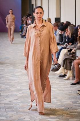 Martino Midali fashion show during the Milan Fashion Week - Womenswear S S 2026 in Milan, Italy on 23 September 2025. A model walks the runway at the Martino Midali fashion show during the Milan Fashion Week - Womenswear Spring Summer 2026 in Milan, Italy on 23 September 2025., Credit:Stefano Costantino TTL Avalon Italy, Milan  Copyright: xStefanoxCostantinoxTTLx xAvalonx 1039710119