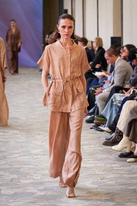 Martino Midali fashion show during the Milan Fashion Week - Womenswear S S 2026 in Milan, Italy on 23 September 2025. A model walks the runway at the Martino Midali fashion show during the Milan Fashion Week - Womenswear Spring Summer 2026 in Milan, Italy on 23 September 2025., Credit:Stefano Costantino TTL Avalon Italy, Milan  Copyright: xStefanoxCostantinoxTTLx xAvalonx 1039710125