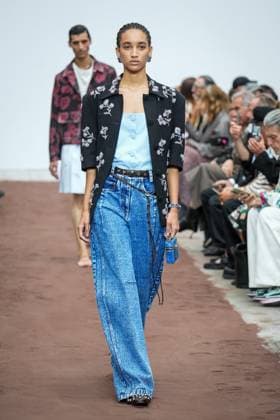 Dhruv Kapoor fashion show during the Milan Fashion Week - Womenswear S S 2026 in Milan, Italy on 23 September 2025. A model walks the runway at the Dhruv Kapoor fashion show during the Milan Fashion Week - Womenswear Spring Summer 2026 in Milan, Italy on 23 September 2025., Credit:Stefano Costantino TTL Avalon Italy, Milan  Copyright: xStefanoxCostantinoxTTLx xAvalonx 1039693111