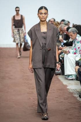 Dhruv Kapoor fashion show during the Milan Fashion Week - Womenswear S S 2026 in Milan, Italy on 23 September 2025. A model walks the runway at the Dhruv Kapoor fashion show during the Milan Fashion Week - Womenswear Spring Summer 2026 in Milan, Italy on 23 September 2025., Credit:Stefano Costantino TTL Avalon Italy, Milan  Copyright: xStefanoxCostantinoxTTLx xAvalonx 1039693170