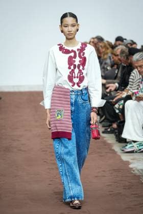 Dhruv Kapoor fashion show during the Milan Fashion Week - Womenswear S S 2026 in Milan, Italy on 23 September 2025. A model walks the runway at the Dhruv Kapoor fashion show during the Milan Fashion Week - Womenswear Spring Summer 2026 in Milan, Italy on 23 September 2025., Credit:Stefano Costantino TTL Avalon Italy, Milan  Copyright: xStefanoxCostantinoxTTLx xAvalonx 1039693346