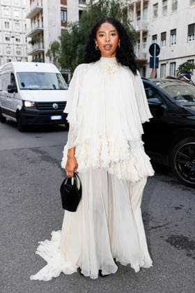 MFW - Alberta Ferretti Arrivals Natalia Diamante Bryant arrives to Alberta Ferretti fashion show during the Milan Fashion Week Women’s Spring-Summer 2026 on September 23, 2025 in Milan (Italy), Italy. Photo by Marco Piovanotto ABACAPRESS.COM Milan Italy  Copyright: xPiovanottoxMarco ABACAx