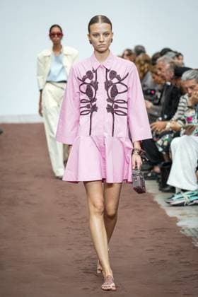 Dhruv Kapoor fashion show during the Milan Fashion Week - Womenswear S S 2026 in Milan, Italy on 23 September 2025. A model walks the runway at the Dhruv Kapoor fashion show during the Milan Fashion Week - Womenswear Spring Summer 2026 in Milan, Italy on 23 September 2025., Credit:Stefano Costantino TTL Avalon Italy, Milan  Copyright: xStefanoxCostantinoxTTLx xAvalonx 1039693400