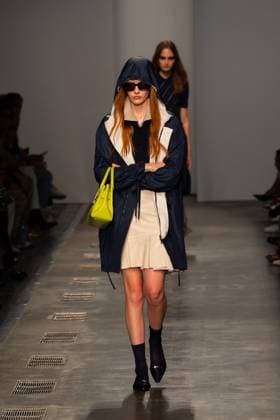 Milan Fashion Week - Women S S 2026 Iceberg Men and Women Fashion Show Runway Milan, Italy Milan Fashion Week - Women S S 2026 Iceberg Men and Women Fashion Show Runway Milan, Italy 23rd September 2025  Copyright: xCristianxIncarbonax