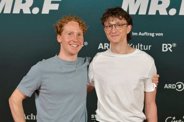 Moritz Henneberg and Julius Drost at the premiere of the documentary Der talentierte Mr F at the cinema in theKulturBrauerei Berlin, 23 09 2025 Foto:xM.xBehrensx xFuturexImagex mister_5909