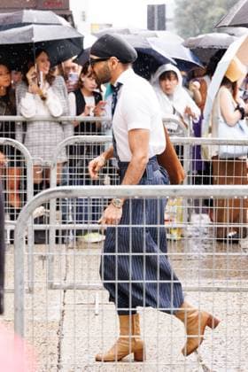 News - Diesel - Arrivals - Milan Fashion Week - Womenswear Spring Summer 2026 A guest is seen at the Diesel fashion show during Milan Fashion Week Women s Collection Spring Summer 2026. Milan (Italy), September 23rd, 2025. Photo: Cinzia Camela. Milan Circle Milano Italy Copyright: xCinziaxCamelax xLiveMediax LPN_2042741