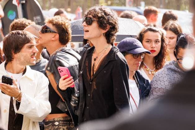 News - Diesel - Arrivals - Milan Fashion Week - Womenswear Spring Summer 2026 A guest is seen at the Diesel fashion show during Milan Fashion Week Women s Collection Spring Summer 2026. Milan (Italy), September 23rd, 2025. Photo: Cinzia Camela. Milan Circle Milano Italy Copyright: xCinziaxCamelax xLiveMediax LPN_2042752