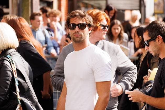 News - Diesel - Arrivals - Milan Fashion Week - Womenswear Spring Summer 2026 A guest is seen at the Diesel fashion show during Milan Fashion Week Women s Collection Spring Summer 2026. Milan (Italy), September 23rd, 2025. Photo: Cinzia Camela. Milan Circle Milano Italy Copyright: xCinziaxCamelax xLiveMediax LPN_2042767
