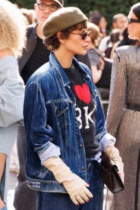 News - Diesel - Arrivals - Milan Fashion Week - Womenswear Spring Summer 2026 A guest is seen at the Diesel fashion show during Milan Fashion Week Women s Collection Spring Summer 2026. Milan (Italy), September 23rd, 2025. Photo: Cinzia Camela. Milan Circle Milano Italy Copyright: xCinziaxCamelax xLiveMediax LPN_2042775