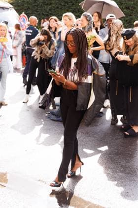 News - Diesel - Arrivals - Milan Fashion Week - Womenswear Spring Summer 2026 A guest is seen at the Diesel fashion show during Milan Fashion Week Women s Collection Spring Summer 2026. Milan (Italy), September 23rd, 2025. Photo: Cinzia Camela. Milan Circle Milano Italy Copyright: xCinziaxCamelax xLiveMediax LPN_2042805