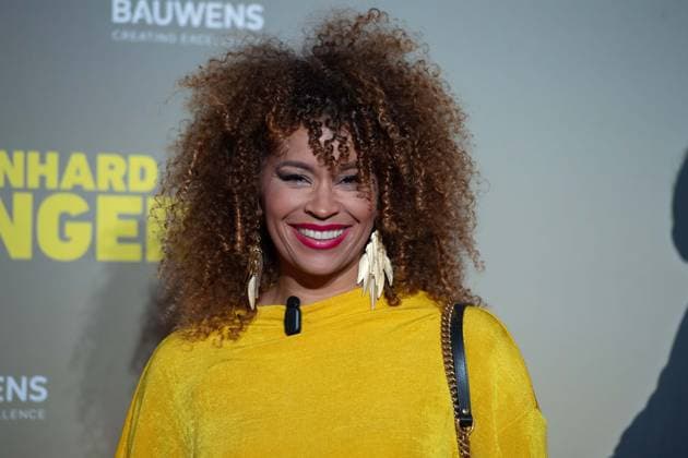 Diana SCHNEIDER, Presenter Magenta TV Red Carpet, Red Carpet Show, Arrival, Filmpremiere Filmpremiere BERNHARD LANGER Der Ewige Champion on 23 09 2025 at the Cinedom cinema in Cologne,