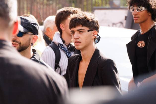 News - Diesel - Arrivals - Milan Fashion Week - Womenswear Spring Summer 2026 A guest is seen at the Diesel fashion show during Milan Fashion Week Women s Collection Spring Summer 2026. Milan (Italy), September 23rd, 2025. Photo: Cinzia Camela. Milan Circle Milano Italy Copyright: xCinziaxCamelax xLiveMediax LPN_2042999