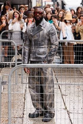 News - Diesel - Arrivals - Milan Fashion Week - Womenswear Spring Summer 2026 A guest is seen at the Diesel fashion show during Milan Fashion Week Women s Collection Spring Summer 2026. Milan (Italy), September 23rd, 2025. Photo: Cinzia Camela. Milan Circle Milano Italy Copyright: xCinziaxCamelax xLiveMediax LPN_2043024