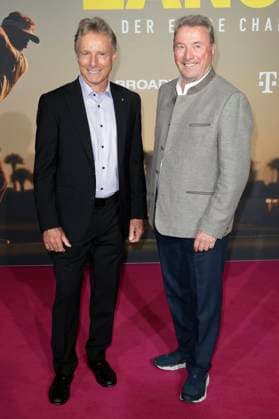 Bernhard Langer and Erwin Langer at the premiere of the documentary Bernhard Langer Der ewige Champion at Cinedom Cologne, 23 09 2025 Foto:xR.xSchmiegeltx xFuturexImagex langer_5925
