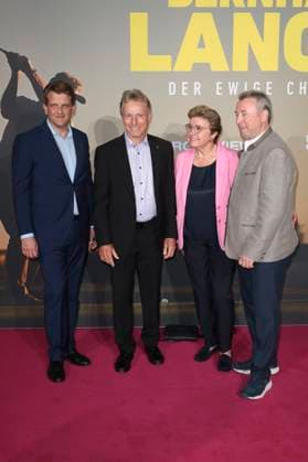 Leopold Hoesch, Bernhard Langer, Sigi Langer and Erwin Langer at the premiere of the documentary Bernhard Langer Der ewige Champion at the Cinedom Cologne, 23 09 2025 Foto:xR.xSchmiegeltx xFuturexImagex langer_5954