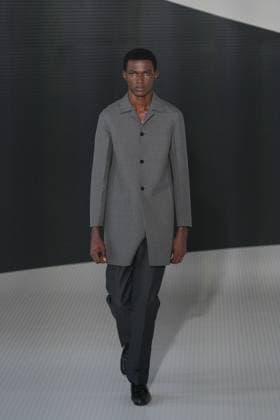 Milan, Milan Women s Fashion Week Spring Summer 2026 - Women s Fashion, Spring Summer 2026. - Jil Sander fashion show - catwalk in the photo: Model  Copyright: xRiccardoxGIordanox xipa-agency.netx xRiccardoxGiordano IPAx IPA_Agency_IPA65647933