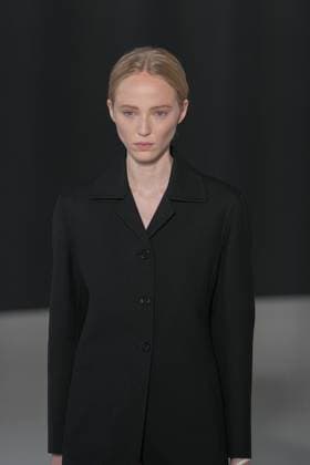 Milan, Milan Women s Fashion Week Spring Summer 2026 - Women s Fashion, Spring Summer 2026. - Jil Sander fashion show - catwalk in the photo: Model  Copyright: xRiccardoxGIordanox xipa-agency.netx xRiccardoxGiordano IPAx IPA_Agency_IPA65647952
