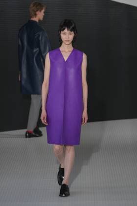 Milan, Milan Women s Fashion Week Spring Summer 2026 - Women s Fashion, Spring Summer 2026. - Jil Sander fashion show - catwalk in the photo: Model  Copyright: xRiccardoxGIordanox xipa-agency.netx xRiccardoxGiordano IPAx IPA_Agency_IPA65647981