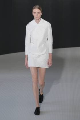 Milan, Milan Women s Fashion Week Spring Summer 2026 - Women s Fashion, Spring Summer 2026. - Jil Sander fashion show - catwalk in the photo: Model  Copyright: xRiccardoxGIordanox xipa-agency.netx xRiccardoxGiordano IPAx IPA_Agency_IPA65648140