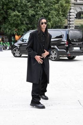 Milan, Jil Sander - Arrival of Guests - Milan Fashion Week - Womenswear Spring Summer 2026 In the photo Ghali  Copyright: xSimonexComix xipa-agency.netx xSimonexComix IPA_Agency_IPA65649277