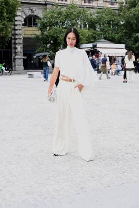 Milan, Italy: Milan, Jil Sander - Arrival of Guests - Milan Fashion Week - Womenswear Spring Summer 2026 In the photo: Guest Milan Italy  - ZUMAp169 20250924_zea_p169_096 Copyright: xSimonexComix