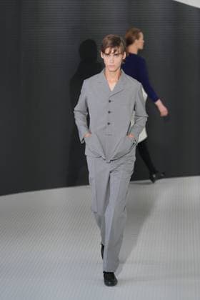 MFW - Jil Sander Runway Model at the Jil Sander fashion show during the Milan Womenswear Spring Summer 2026 on September 24, 2025 in Milan, Italy. Photo by Riccardo Giordano IPA ABACAPRESS.COM Milan Italy  Copyright: xGiordanoxRiccardo IPA ABACAx