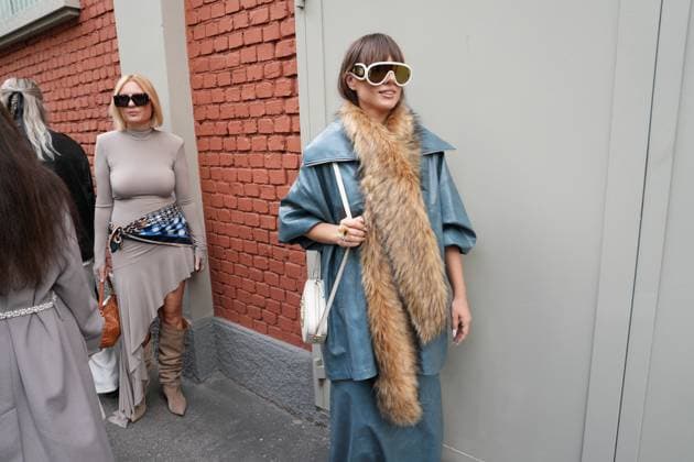 Milan, Crowds of people, influencers, and onlookers outside the Fendi fashion show during Women s Fashion Week, Milan Fashion Week on Via Solari.  Copyright: xDuilioxPiaggesix xipa-agency.netx xDuilioxPiaggesix IPA_Agency_IPA65673167