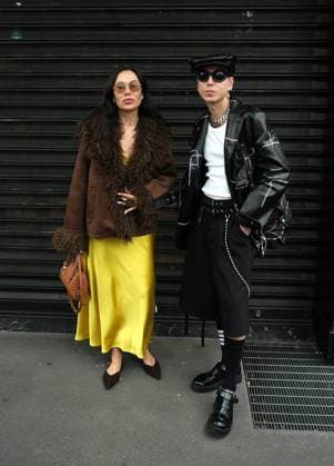 Milan, Crowds of people, influencers, and onlookers outside the Fendi fashion show during Women s Fashion Week, Milan Fashion Week on Via Solari.  Copyright: xDuilioxPiaggesix xipa-agency.netx xDuilioxPiaggesix IPA_Agency_IPA65673533