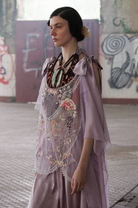 News - Antonio Marras - Runway and celebrities- Milan Fashion Week - Womenswear Spring Summer 2026 A model walks the runway at the Antonio Marras fashion show during the Milan Womenswear Spring Summer 2026 on September 24, 2025 in Milan, Italy. Photo: Cinzia Camela. Milano Viale Molise, 68 Italy Copyright: xCinziaxCamelax xLiveMediax LPN_2044421