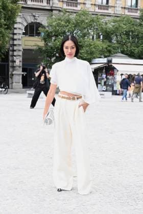 Milan, Jil Sander - Arrival of Guests - Milan Fashion Week - Womenswear Spring Summer 2026 In the photo: Guest  Copyright: xSimonexComix xipa-agency.netx xSimonexComix IPA_Agency_IPA65649780