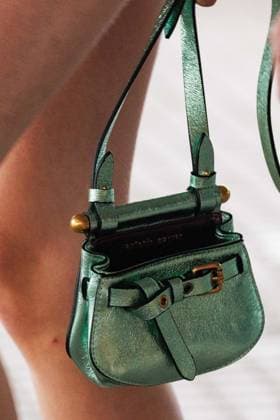 News - Antonio Marras - Runway and celebrities- Milan Fashion Week - Womenswear Spring Summer 2026 A model (bag detail) walks the runway at the Antonio Marras fashion show during the Milan Womenswear Spring Summer 2026 on September 24, 2025 in Milan, Italy. Photo: Cinzia Camela. Milano Viale Molise, 68 Italy Copyright: xCinziaxCamelax xLiveMediax LPN_2044446
