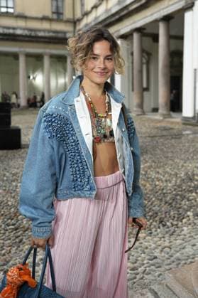 Milan, Italy: Milan, Milan Women s Fashion Week Spring Summer 2026 - Women s Fashion, Spring Summer 2026. - Missoni fashion show - arrivals in the photo: guest Milan Italy  - ZUMAp169 20250924_zea_p169_1013 Copyright: xRiccardoxGIordanox