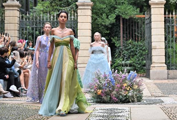 Milan,Italy Luisa Beccaria Spring Summer 2026 collection presentation show In the photo:Luisa Beccaria show  Copyright: xNickxZonnax xipa-agency.netx xNickxZonnax IPA_Agency_IPA65692647