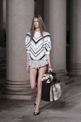 Milan, Milan Women s Fashion Week Spring Summer 2026 - Women s Fashion, Spring Summer 2026. - Missoni fashion show - fashion show in the photo: model  Copyright: xRiccardoxGIordanox xipa-agency.netx xRiccardoxGiordano IPAx IPA_Agency_IPA65697525