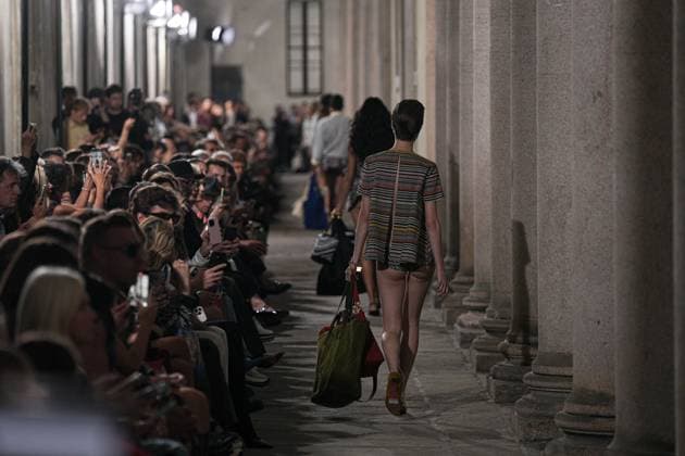Milan, Italy: Milan, Milan Women s Fashion Week Spring Summer 2026 - Women s Fashion, Spring Summer 2026. - Missoni fashion show - fashion show in the photo: model Milan Italy  - ZUMAp169 20250924_zea_p169_1179 Copyright: xRiccardoxGIordanox
