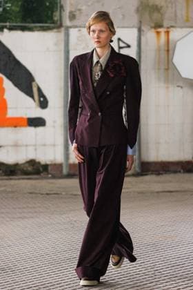 News - Antonio Marras - Runway and celebrities- Milan Fashion Week - Womenswear Spring Summer 2026 A model walks the runway at the Antonio Marras fashion show during the Milan Womenswear Spring Summer 2026 on September 24, 2025 in Milan, Italy. Photo: Cinzia Camela. Milano Viale Molise, 68 Italy Copyright: xCinziaxCamelax xLiveMediax LPN_2045896