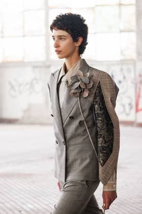 News - Antonio Marras - Runway and celebrities- Milan Fashion Week - Womenswear Spring Summer 2026 A model walks the runway at the Antonio Marras fashion show during the Milan Womenswear Spring Summer 2026 on September 24, 2025 in Milan, Italy. Photo: Cinzia Camela. Milano Viale Molise, 68 Italy Copyright: xCinziaxCamelax xLiveMediax LPN_2045916
