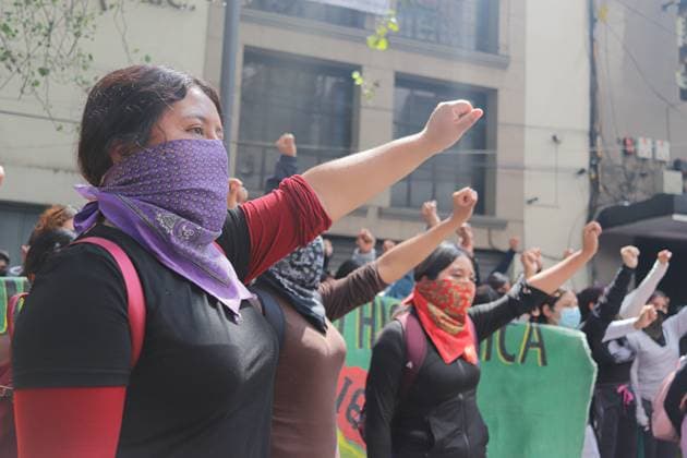 Rural female students from Ayotzinapa Teacher Training School take part in a demonstration during the Ã¢â‚¬oeAyotzinapa 11 Years of Light and ShadowsÃ¢â‚¬Â day of action, demanding that the Ministry of Foreign Affairs help secure the extradition of Tomas Zeron, former head of the Criminal Investigation Agency, who is currently a fugitive in Israel. on September 24, 2025 in Mexico City, Mexico. Mexico City Mexico - ZUMAe321 20250924_zia_e321_013 Copyright: xCarlosxSantiagox